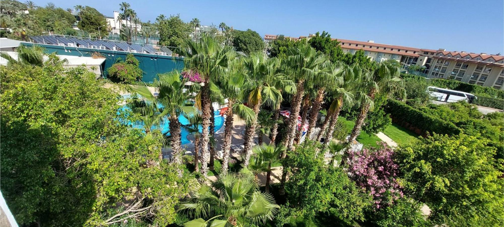 Uk Hotel Kiris Antalya Exteriör bild